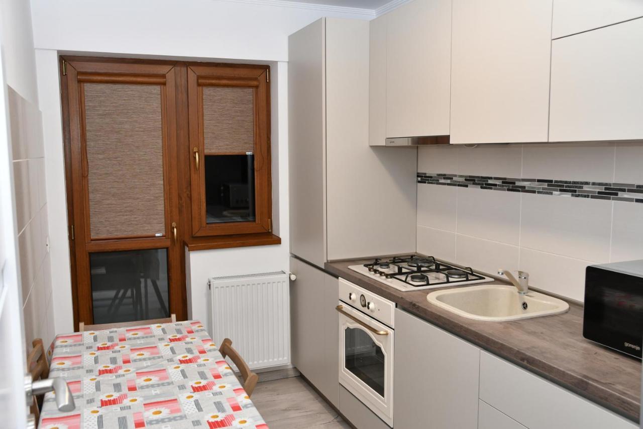 Toporasi Apartament Διαμέρισμα Κραϊόβα Εξωτερικό φωτογραφία
