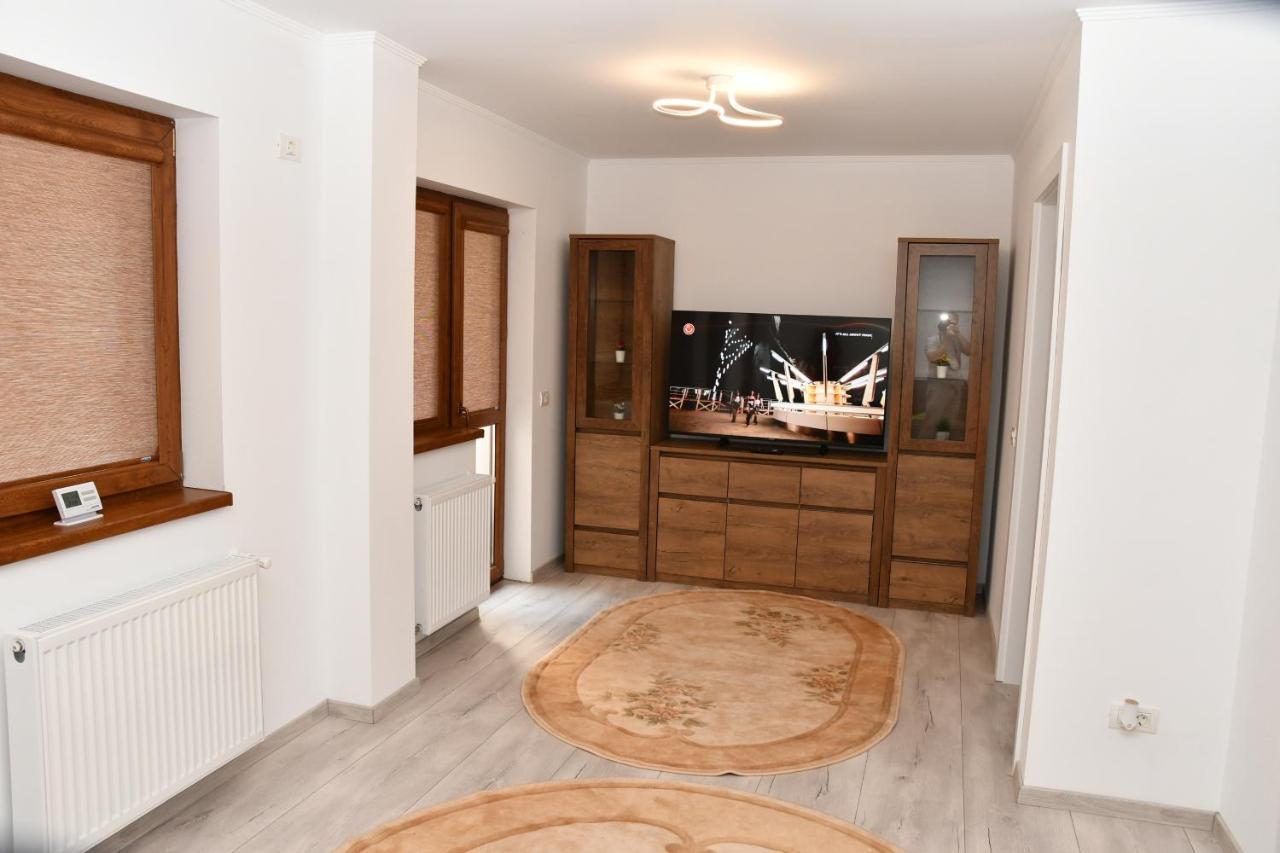 Toporasi Apartament Διαμέρισμα Κραϊόβα Εξωτερικό φωτογραφία